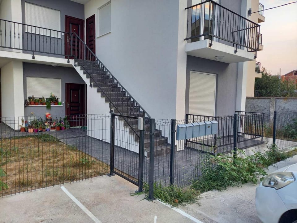 Balcony/Terrace, Balcony/Terrace