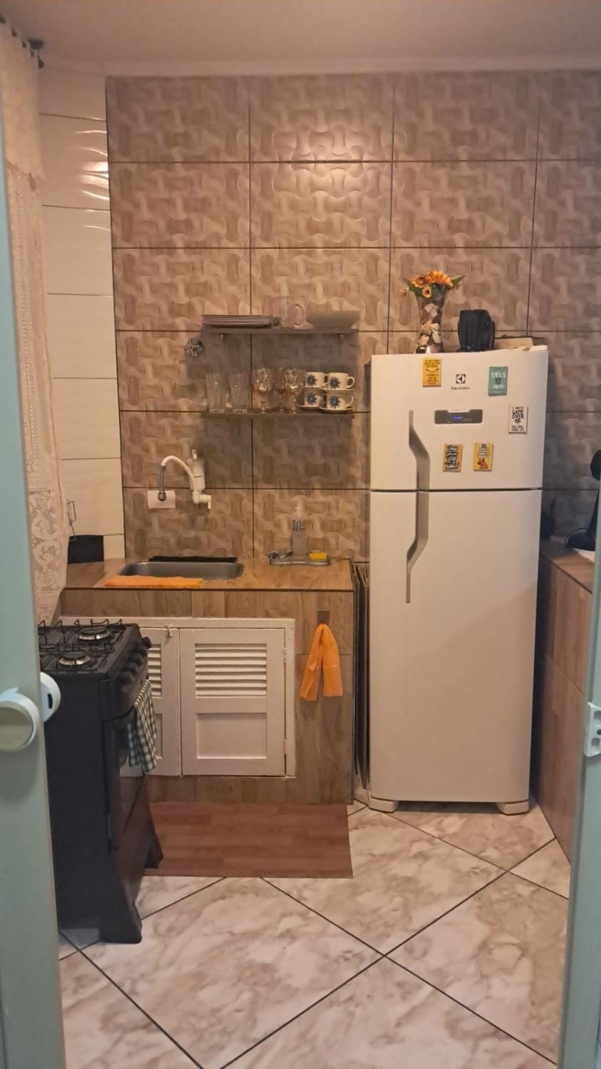 Kitnet Guilhermina praia grande Pé na areia Apartment in State of São Paulo