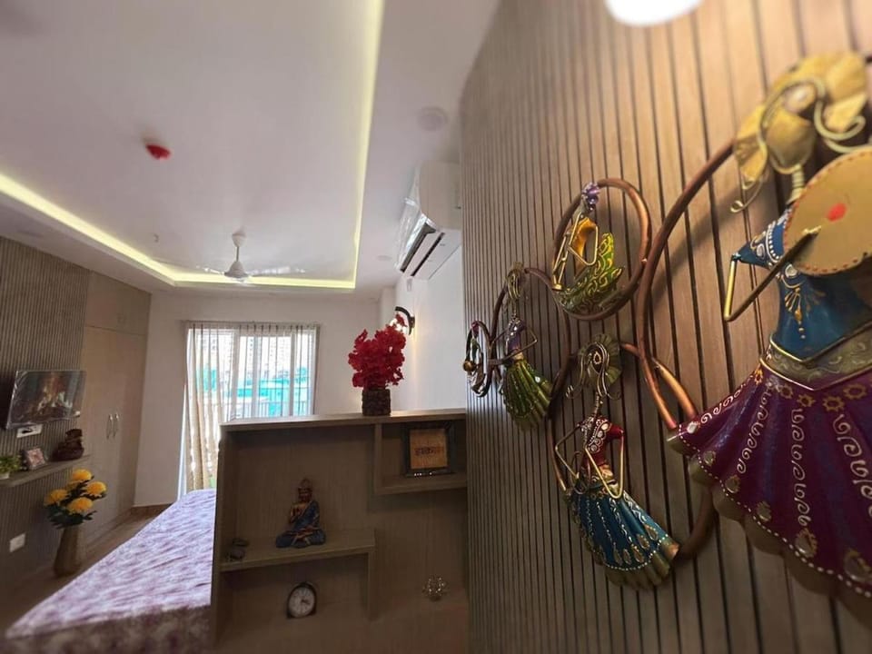 Premium Studio Residence, Studio in Prime Location Apartment in Noida