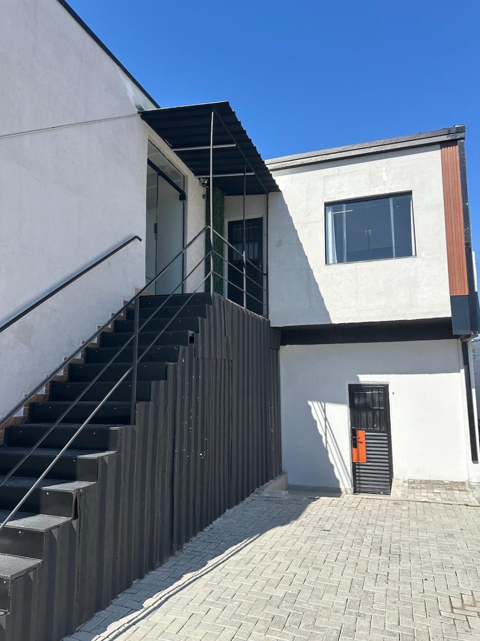 8 Studio Economic Apartment in Curitiba