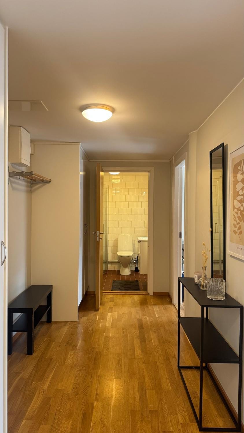 Furnished 2 bedroom apartment with a balcony in the heart of Sundbyberg Apartment in Solna