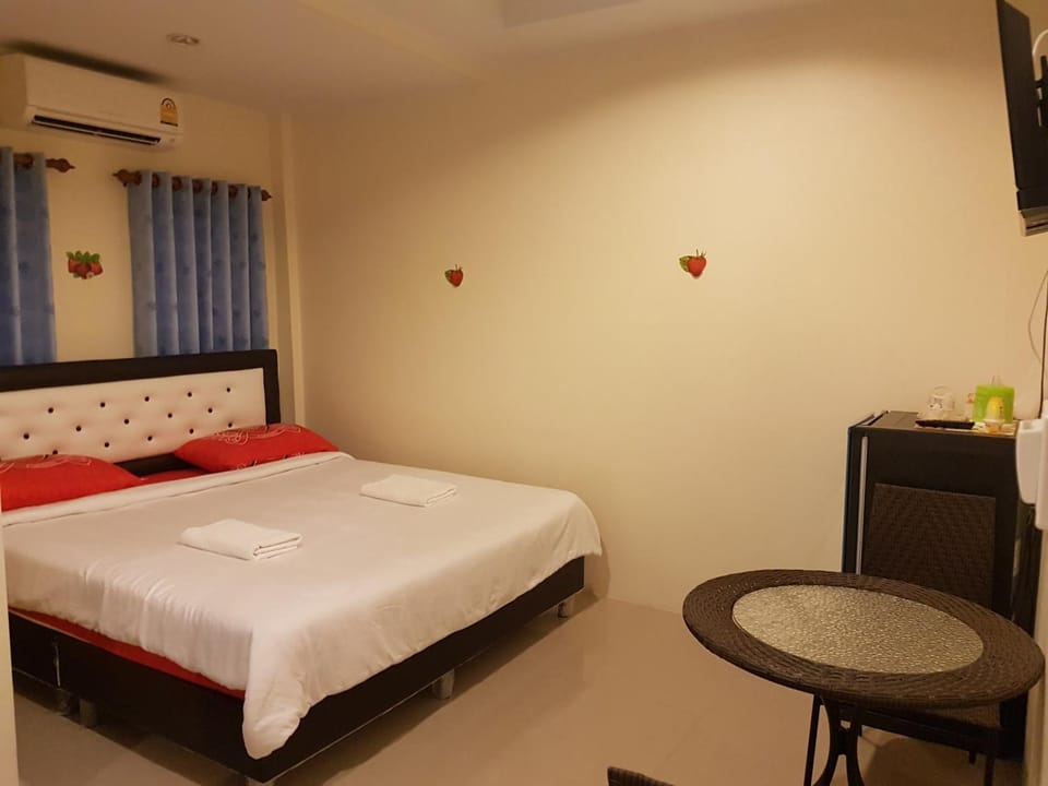 Bann Lom Le Guest House Bed and Breakfast in Hua Hin District