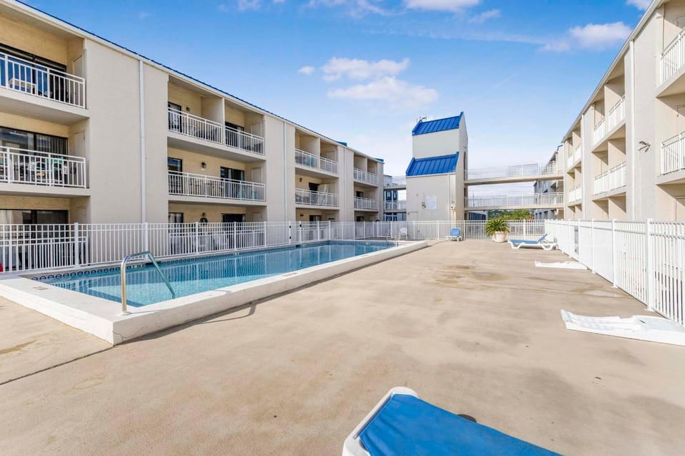 Sugar Beach 371 by Vacation Homes Collection Apartment in Orange Beach