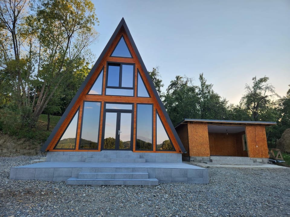 Cabana Alexandra A-Frame Poarta Transfăgărășanului Chalet in Romania