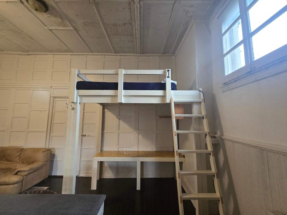 Bunkhouse - Budget Crash Pad - East Carson Street Apartment in Pittsburgh