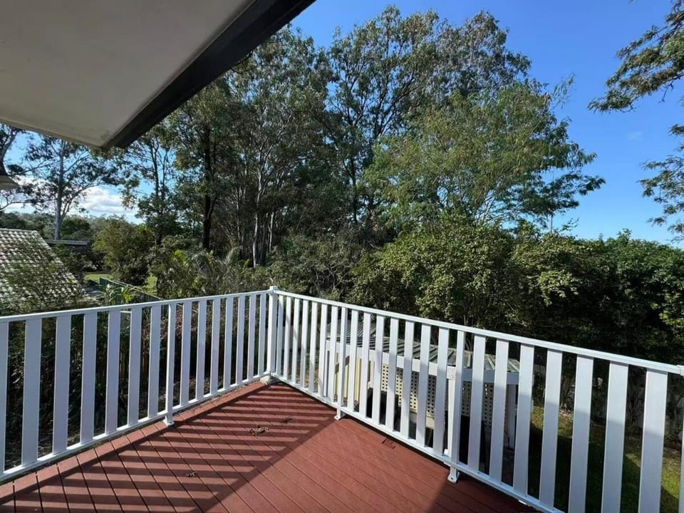 Amazing location &peaceful district &pet Friendly Villa in Brisbane