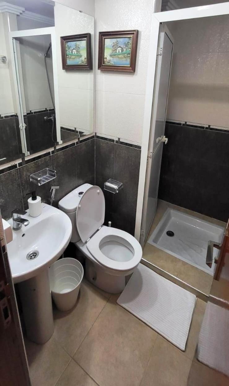 Charming Villa in Skhirat Beach, Wi-Fi, Parking Villa in Rabat-Salé-Kénitra