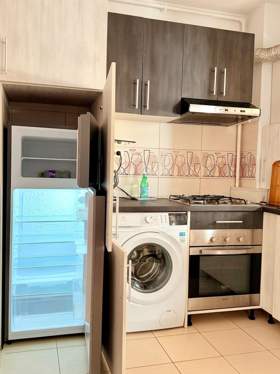 Modern City Escape near old town Apartment in Bucharest