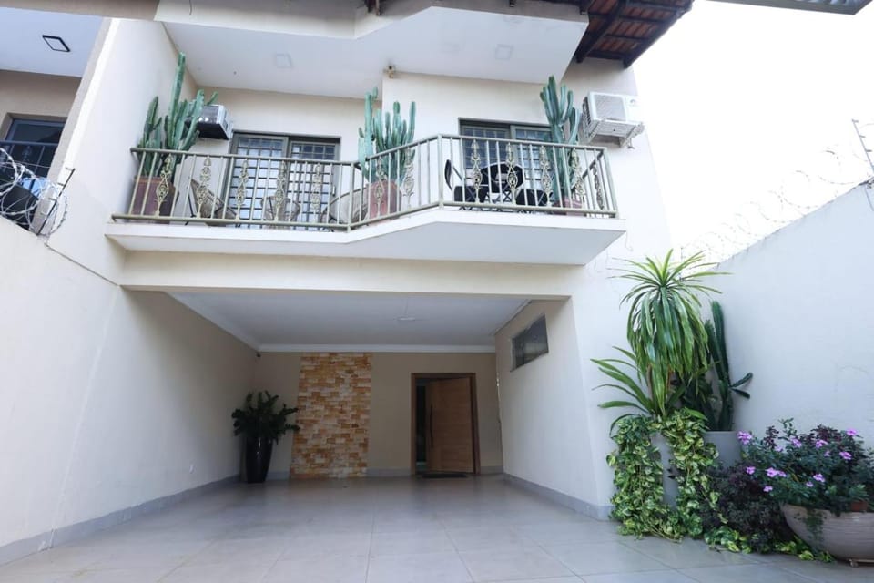 Pousada House Garden Bed and Breakfast in Goiania