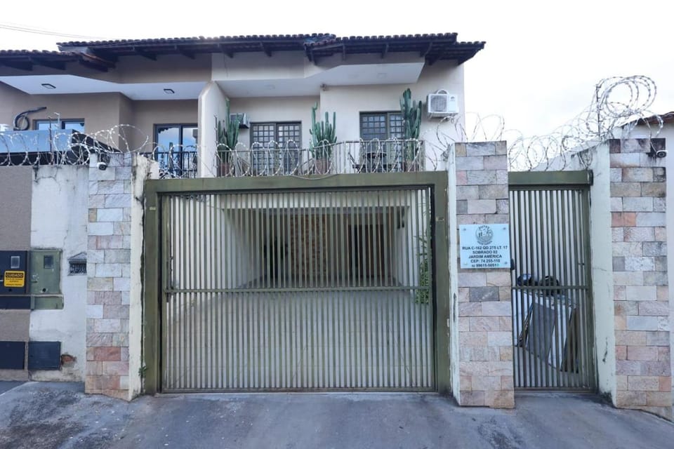 Pousada House Garden Bed and Breakfast in Goiania