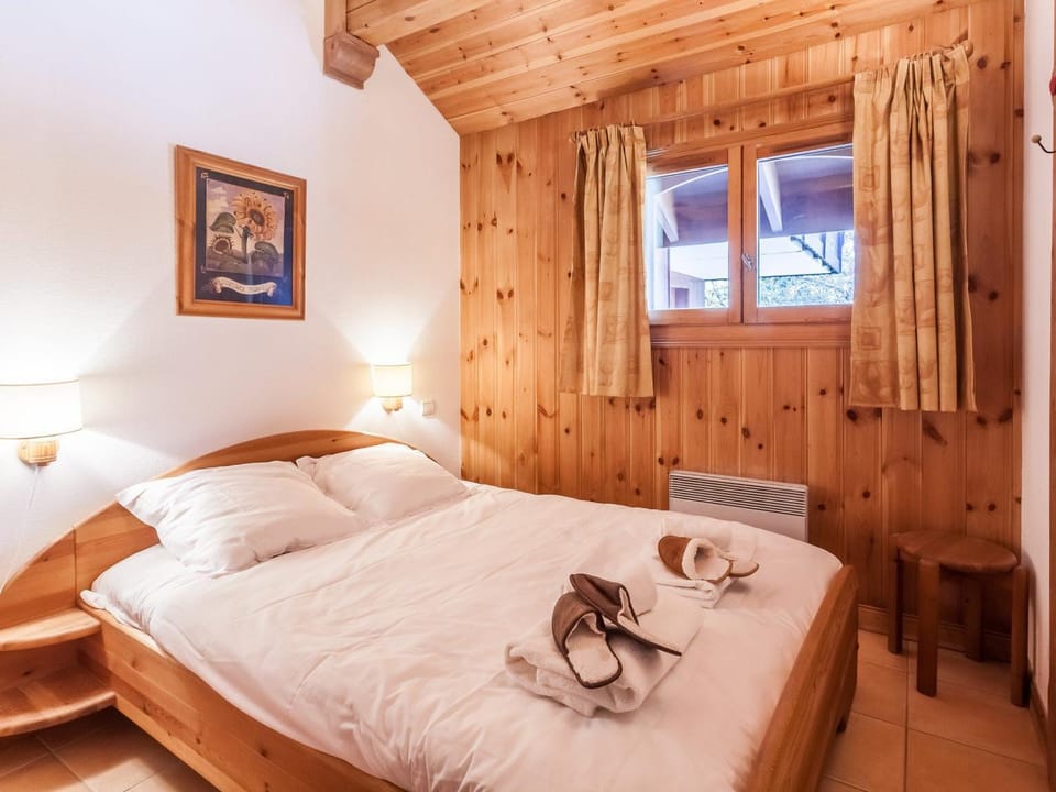 Appartement cosy, parking - 4 pers. - FR-1-411-1041 Apartment in Les Allues