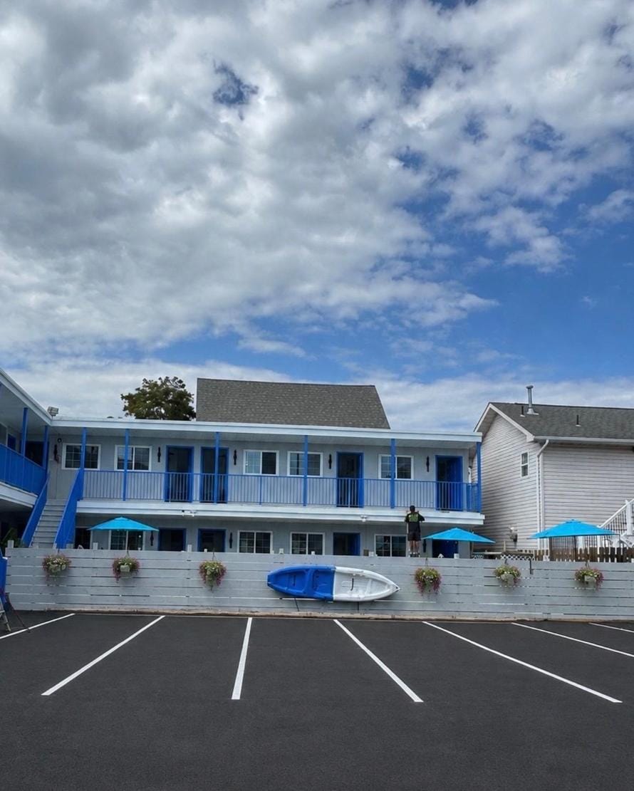 Property building, Parking