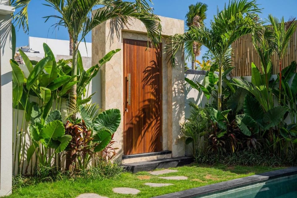 Amane Villa Modern 2BR in Kerobokan Villa in North Kuta