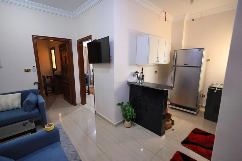 2BR Prime Location near Gastroenterology Center Apartment in Egypt