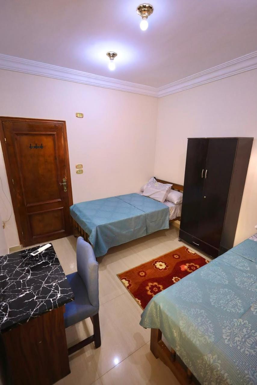 2BR Prime Location near Gastroenterology Center Apartment in Egypt