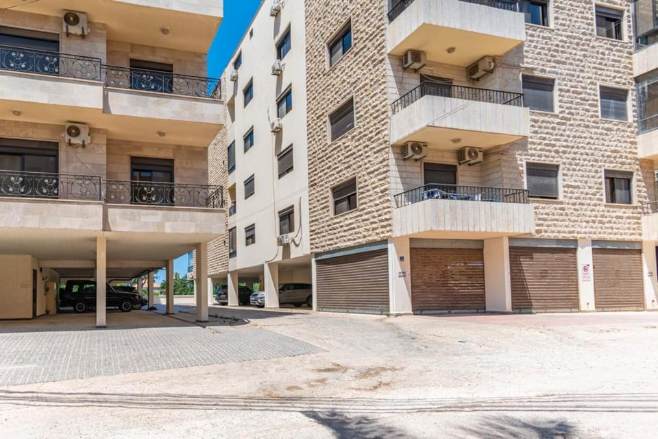 Levantine - 3-BR Apartment & Terrace in Batroun Apartment in Africa