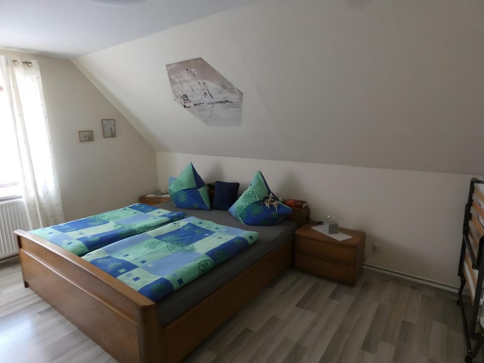 Property building, Living room, Bedroom