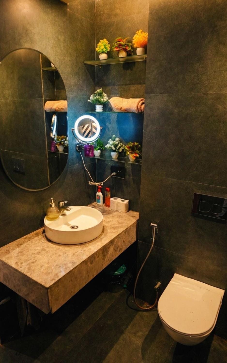 Luxurious balcony studio with city view Apartment in Noida