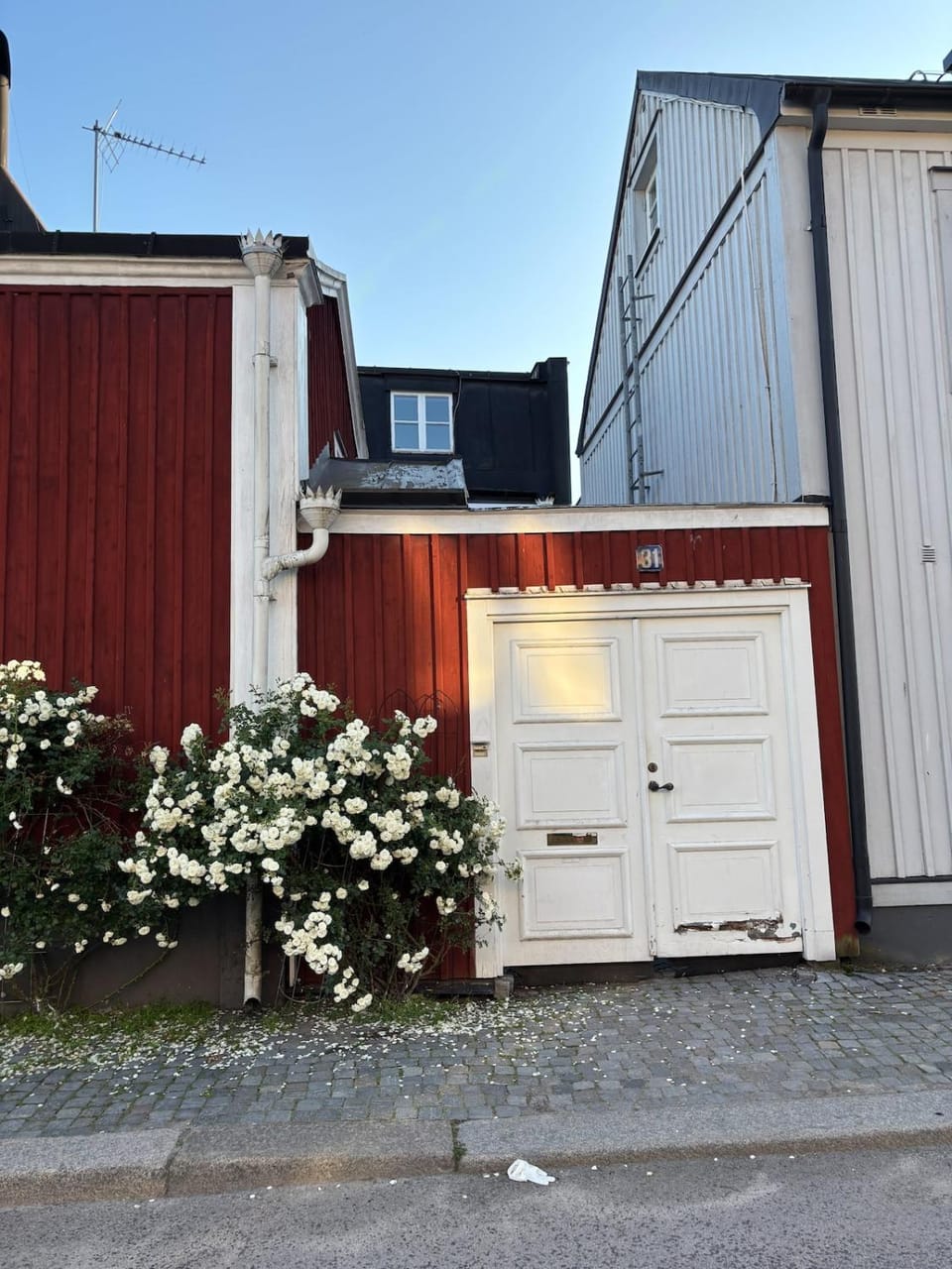 Gatuhus med havsbris - Karlshamn Apartment in Sweden