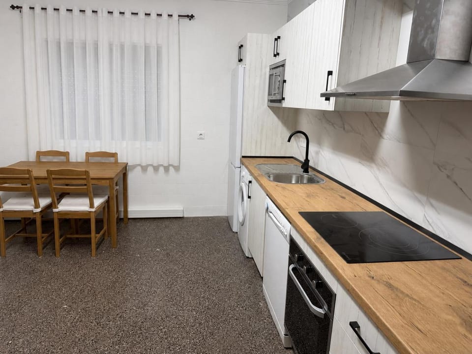 dishwasher, oven, stove