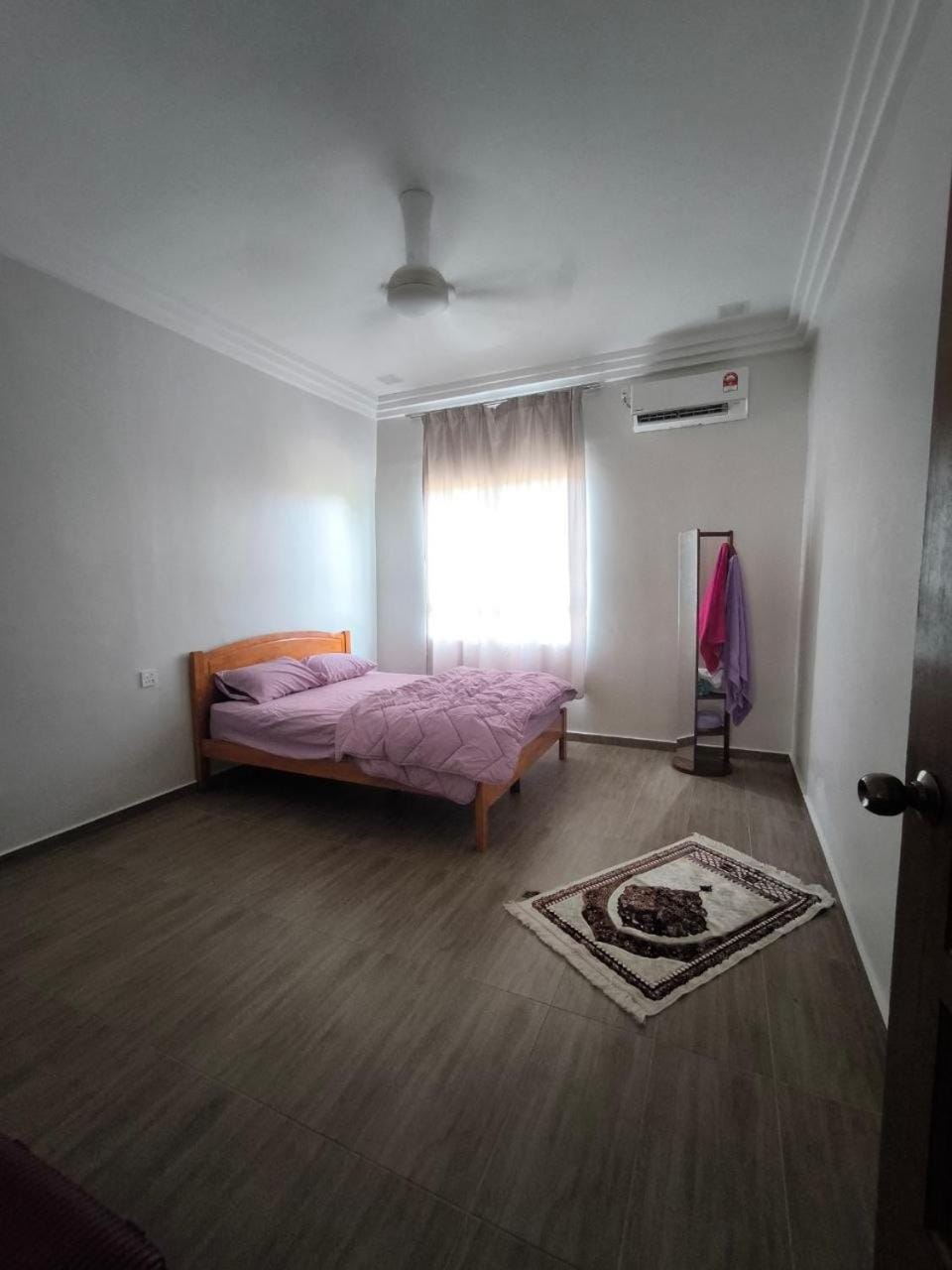 Homestay Hasanah Indah Residence Central Town House in Terengganu, Malaysia