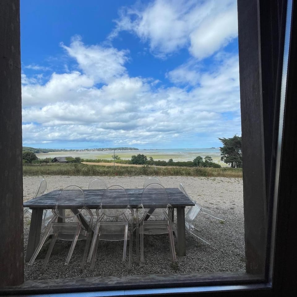 maison atelier vue mer House in Finistere