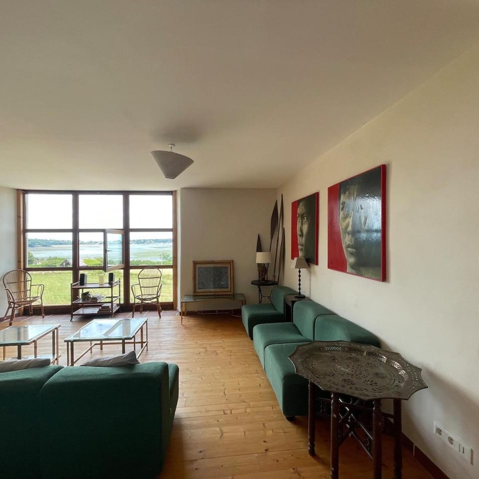 maison atelier vue mer House in Finistere