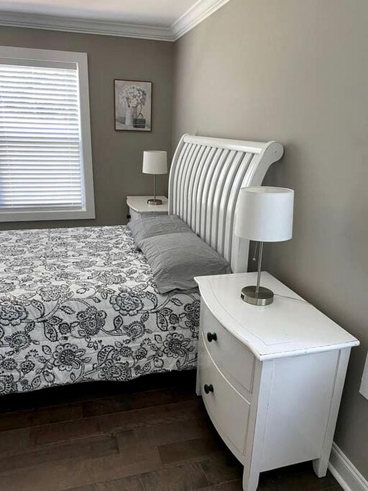 Pet-Friendly Cottage with Fully Equipped Deck and Garden in Huntersville, North Carolina House in Davidson