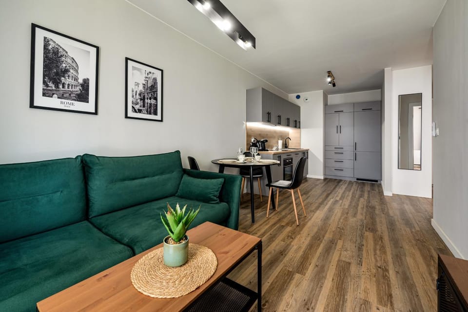 Kitchen or kitchenette, Living room, Seating area