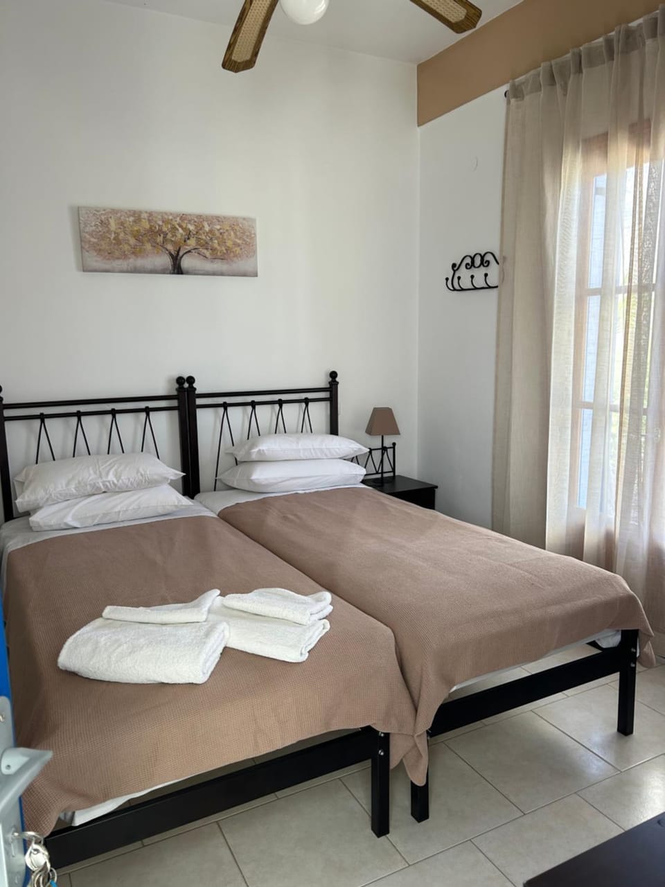 Panorama Rooms House in Milos