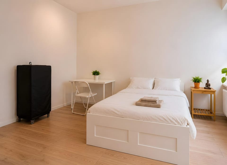 Living room, Bedroom