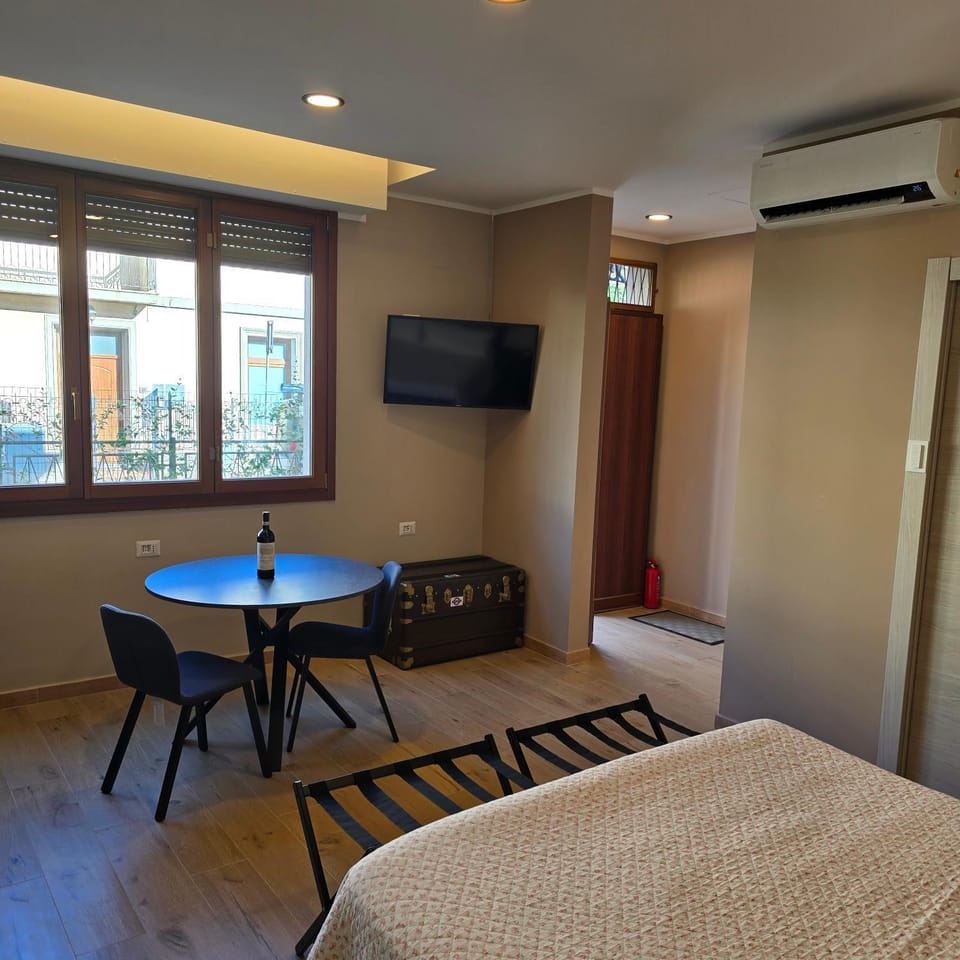 Living room, air conditioner
