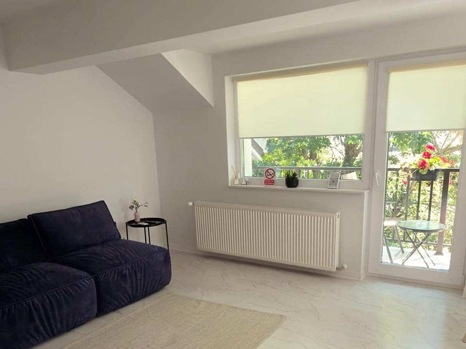Apartament cu o cameră matrimonială si cameră de zi Vacation rental in Bucharest