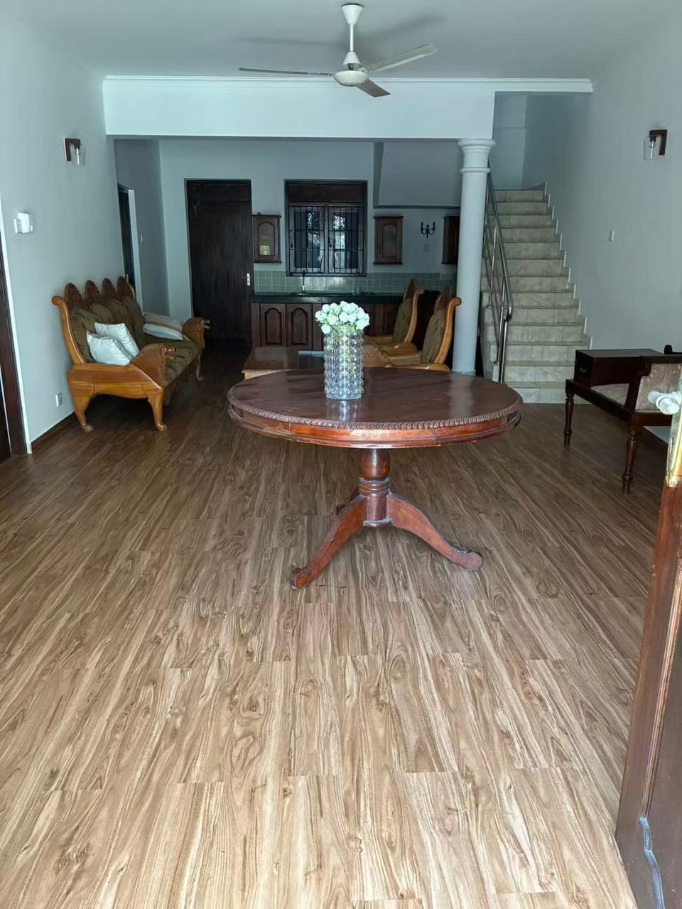Living room, Seating area, Dining area, Evening entertainment