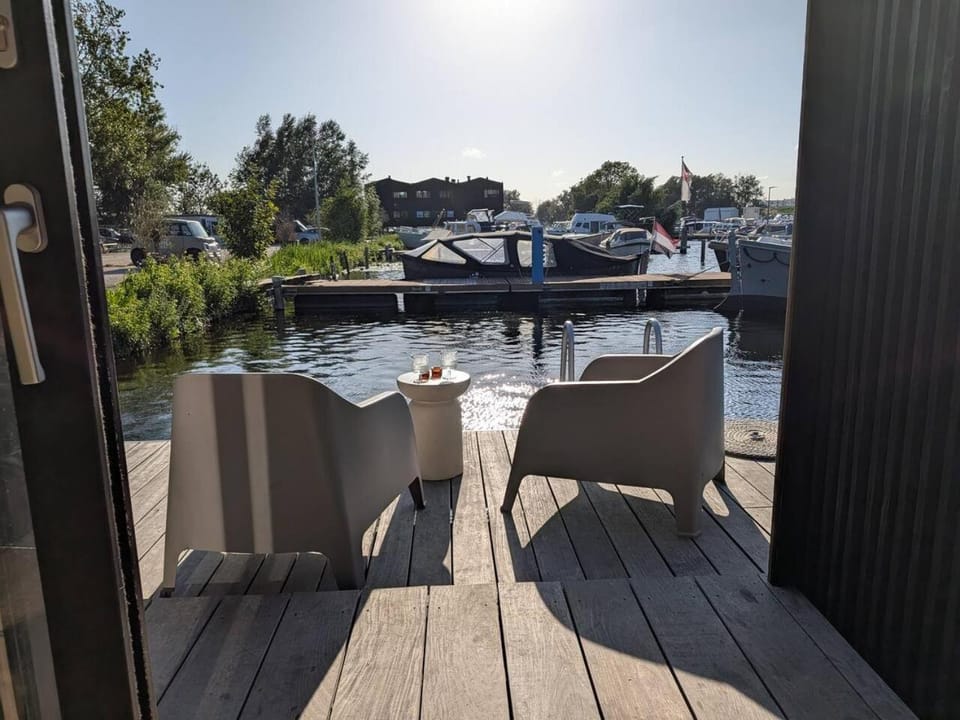 Surla Suite Poliente Docked boat in Amsterdam