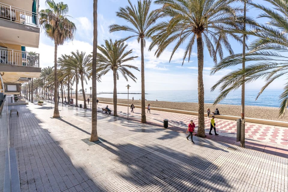 Apartamento Paseo Maritimo by Expoholidays 2 Apartment in Almería