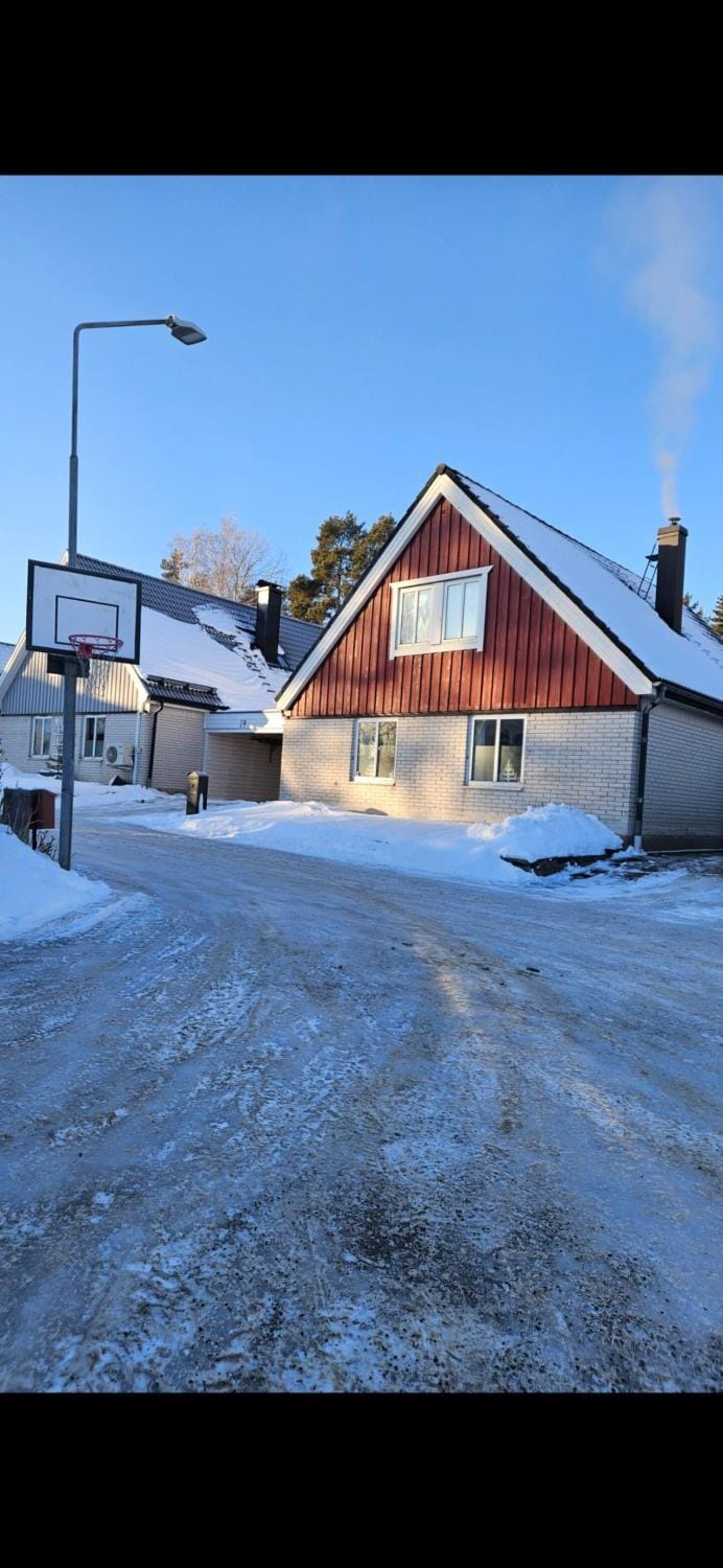Villa på Hammarö nära Vänern Villa in Sweden