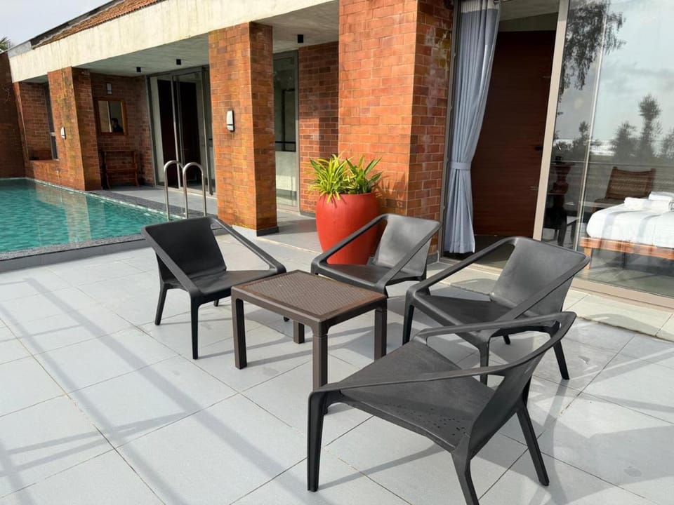Day, Balcony/Terrace, sunbed