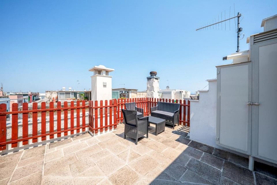 View (from property/room), Balcony/Terrace, Balcony/Terrace, Dining area