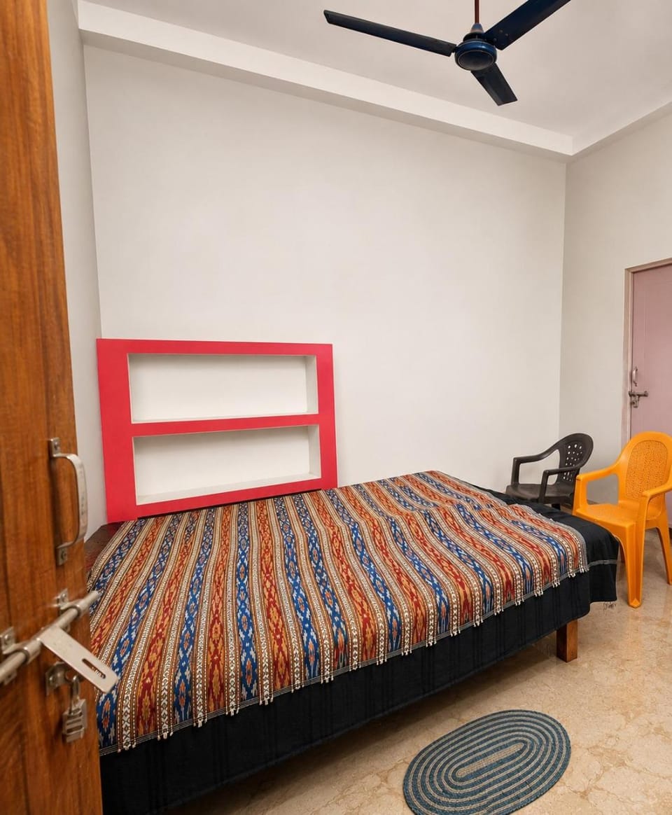 Akash Homestay Vacation rental in Lucknow