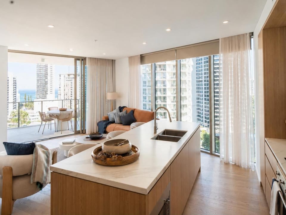 Kitchen or kitchenette, Living room