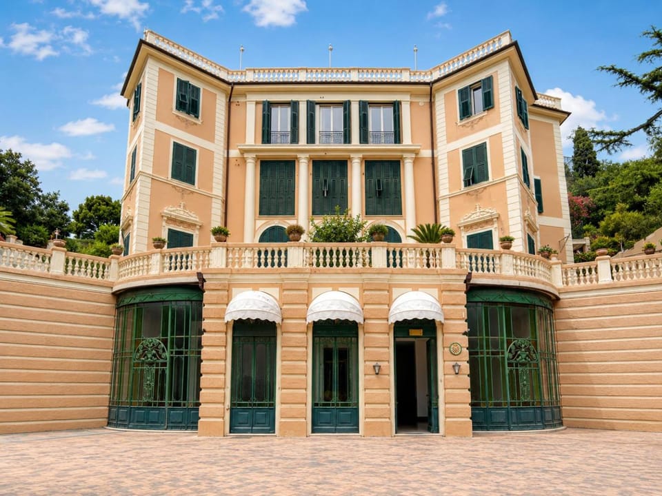 Hostdomus - Altamarea - sea front - free parking Apartment in Finale Ligure