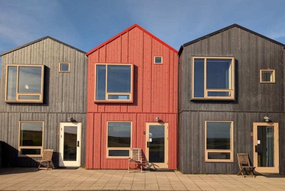 Property building, Day