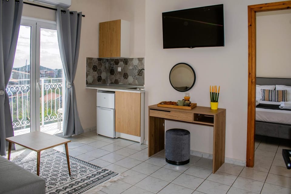 TV and multimedia, Kitchen or kitchenette
