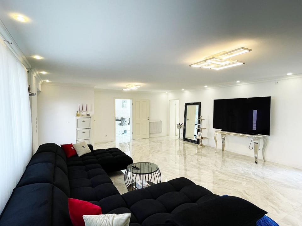 Weiße Villa Wriedel Apartment in Lower Saxony, Germany