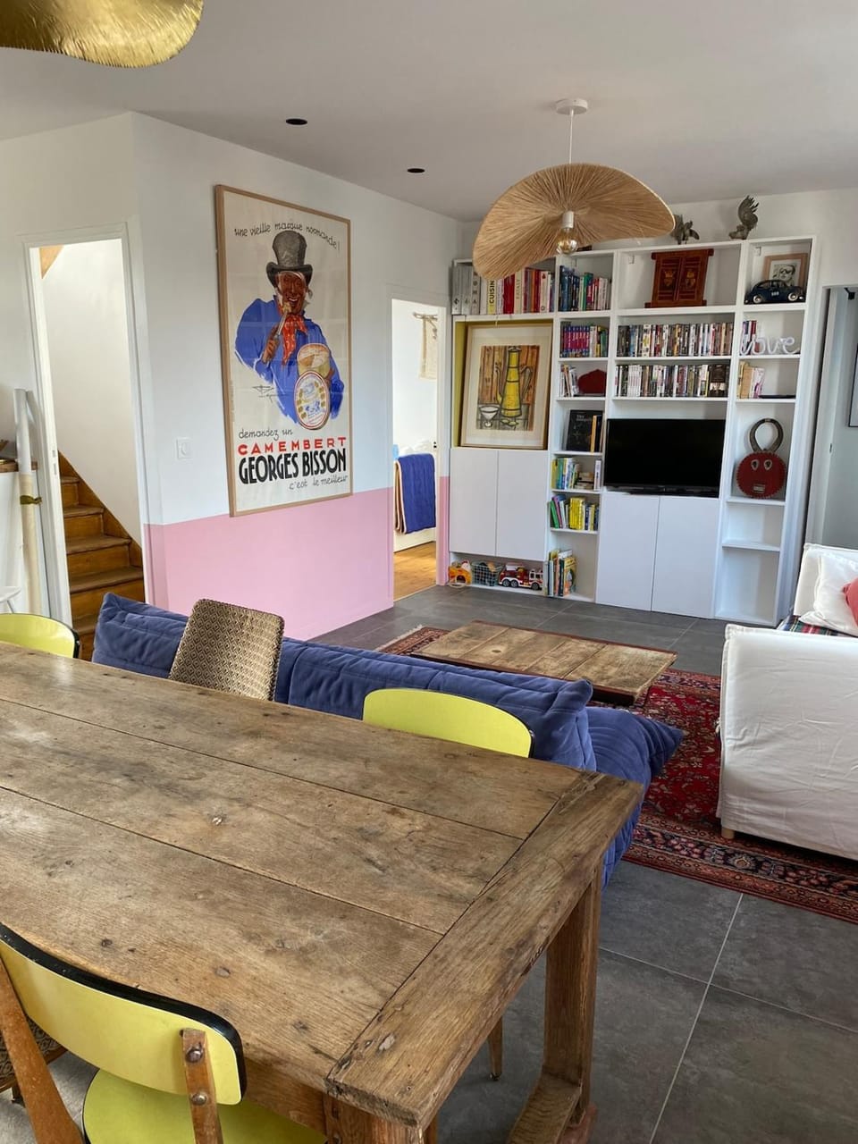 Living room, Dining area