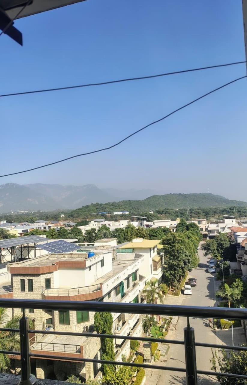 Scenic 2 Bhk Private Apartment for Families-Cozy & Comfort Apartment in Islamabad Capital Territory