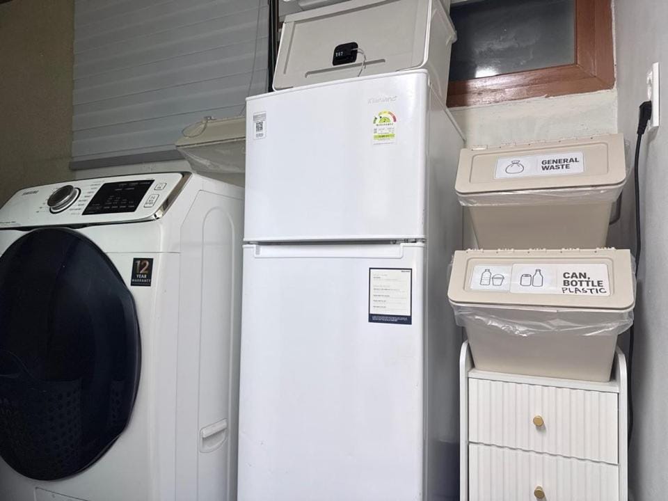 Stay ONE - Cozy 3BR Suite near Kocheok Dome & Airport Bus Apartment in Seoul