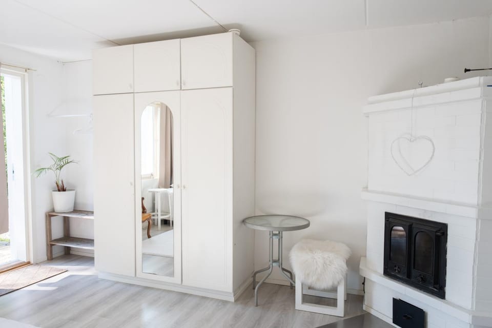 Tunnelmallinen studio Nurmijärven keskustassa Apartment in Uusimaa