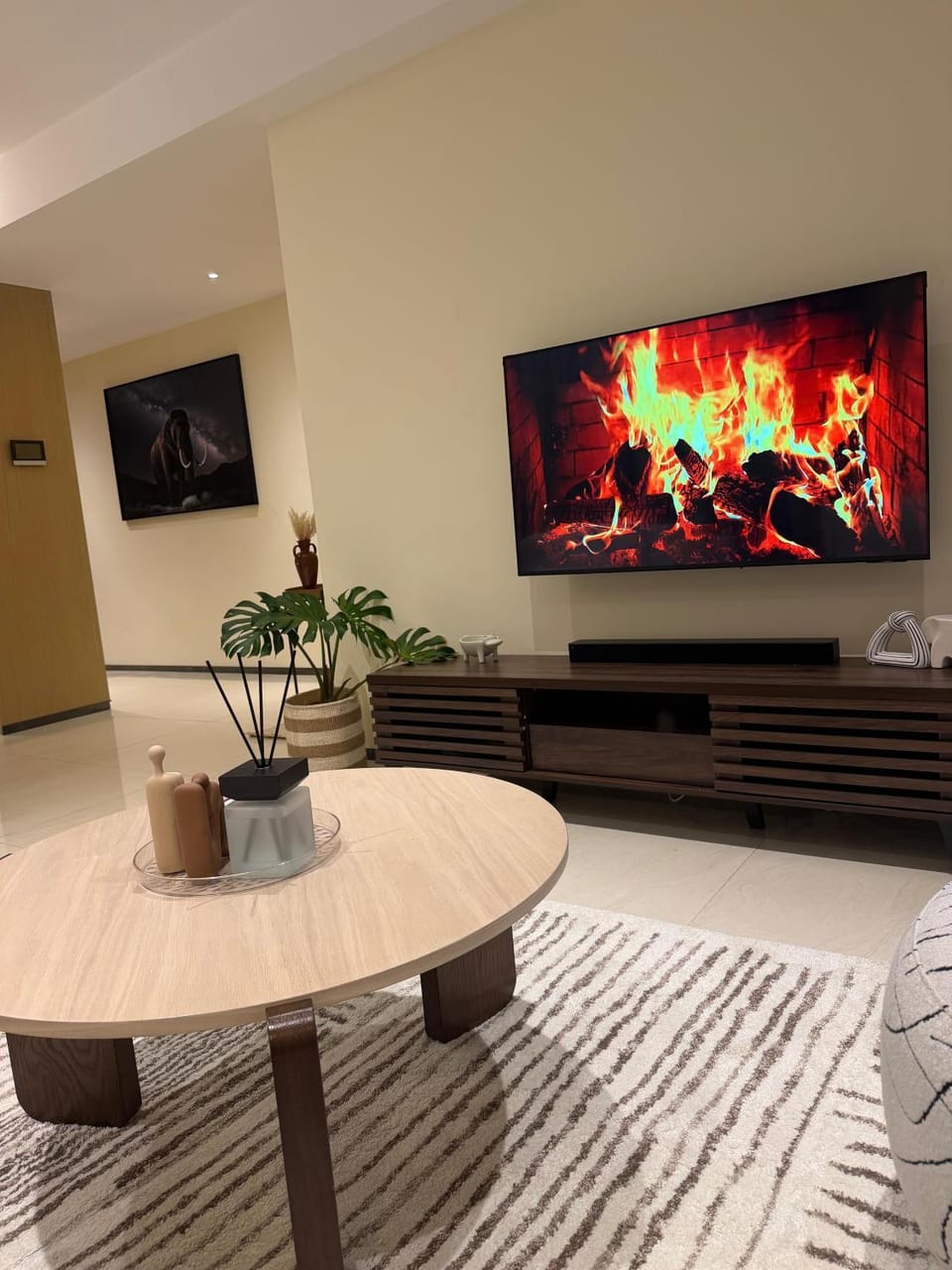 Communal lounge/ TV room, TV and multimedia, Evening entertainment